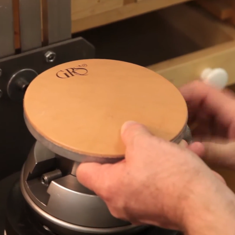 GRS Design and Layout Surface  - Leatherwork Jewelry recension och pris