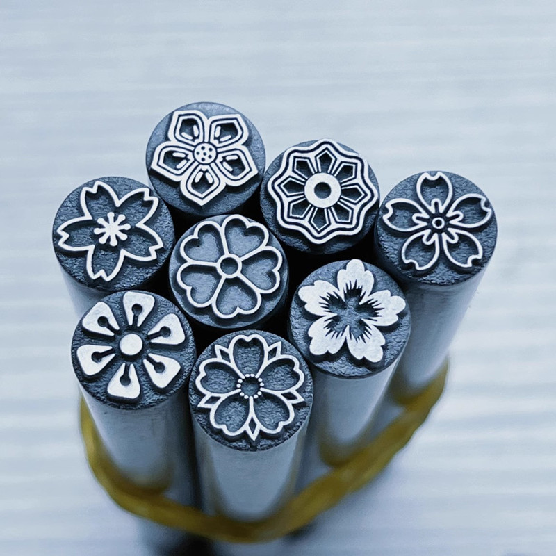 8PCS Leather Stamping Tools -  - Leather Stamp Set recension och pris